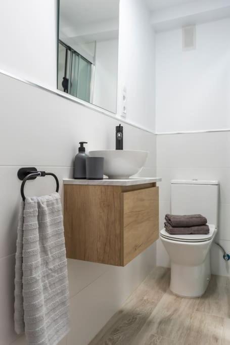 Apartamento Marques De Urquijo Gijón Exterior foto